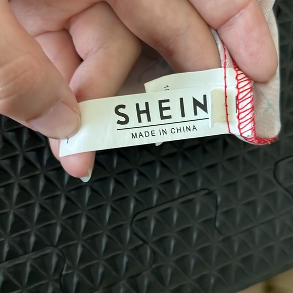 Red Floral Sundress 🌟 - Picture 6 of 10